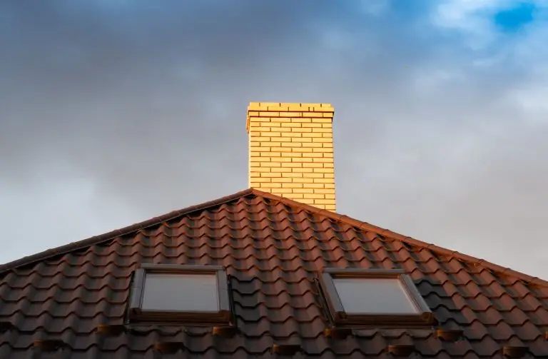 Clay Tile vs. Stainless Steel Chimney Liners Heat Tolerance Upkeep and Lifespan2